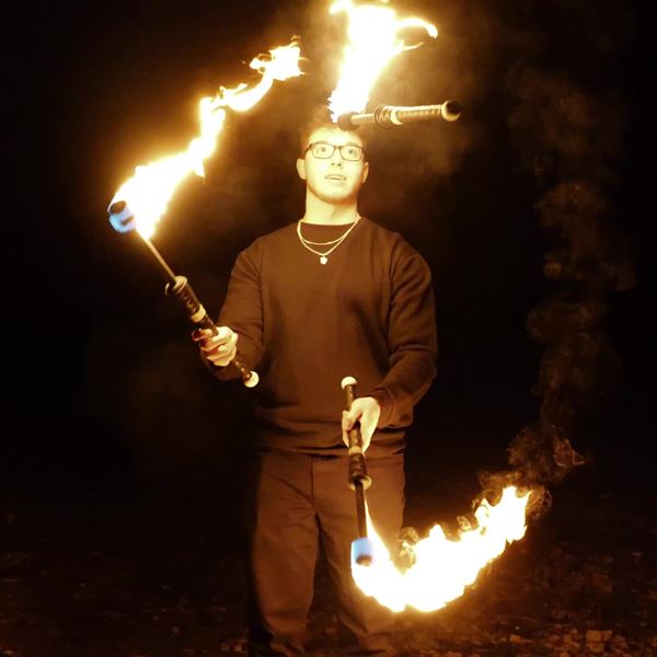 Circus Juggler, Magician, LED + Street + Fire Performer, Flow Artist