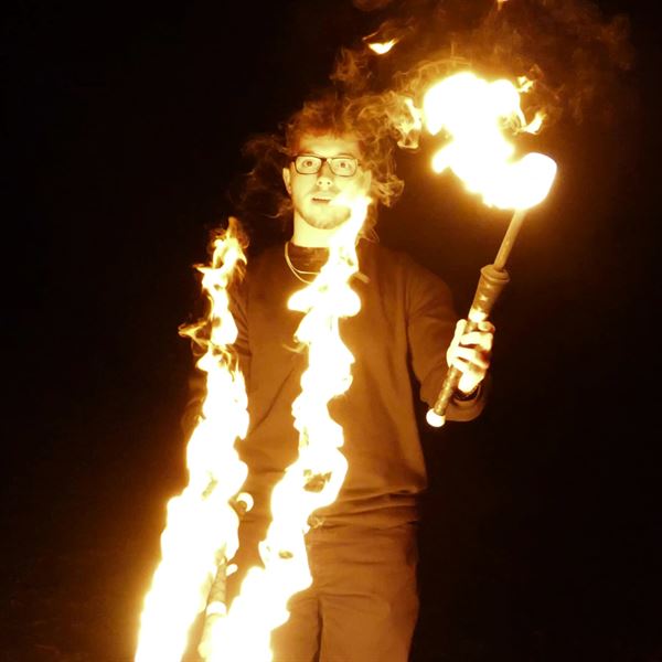 Circus Juggler, Magician, LED + Street + Fire Performer, Flow Artist