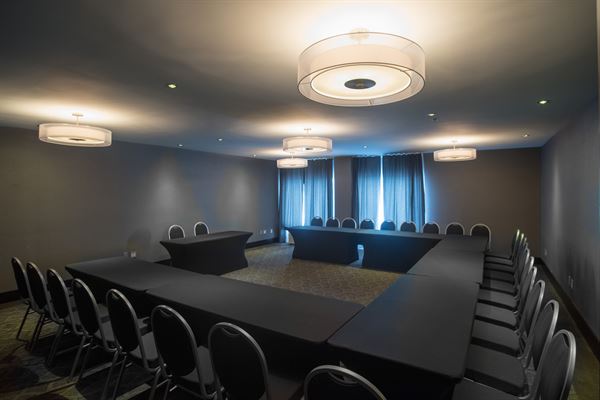 CHOP Steakhouse & Bar at Sandman Hotel Oakville