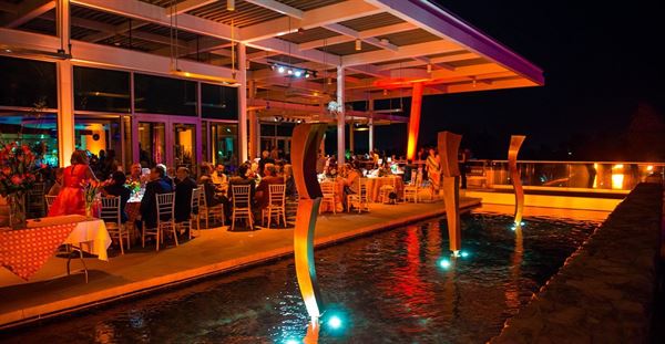 Escena Lounge & Grill