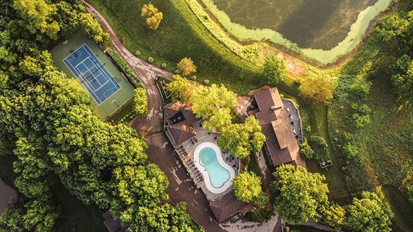 East Bank on Mill Creek