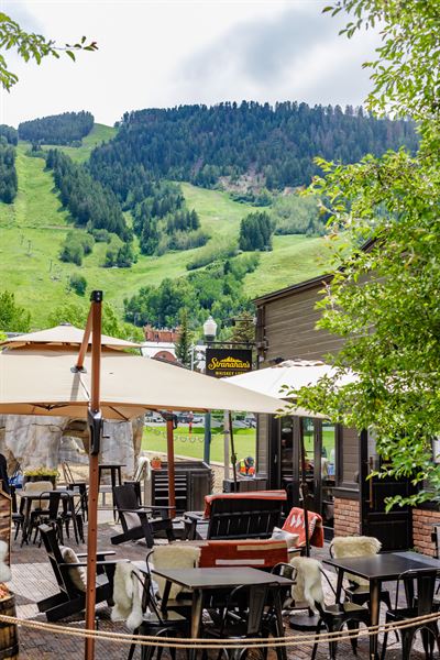 Stranahan's Whiskey Lodge