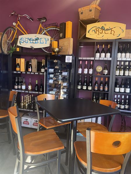 V-NO Wine Bar and Shop Fells Point