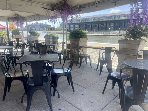 V-NO Wine Bar and Shop Fells Point