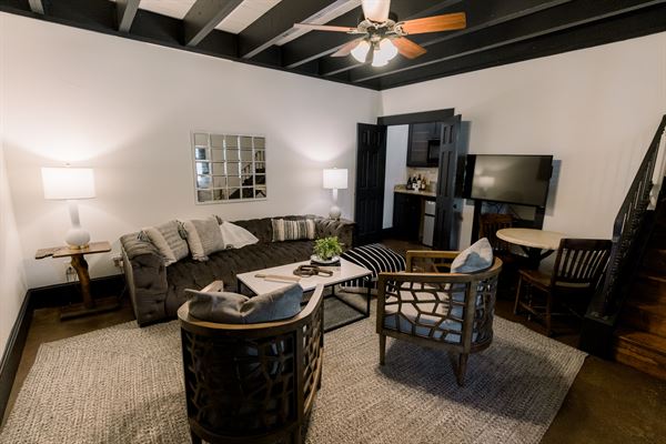 The Winchester Lodge