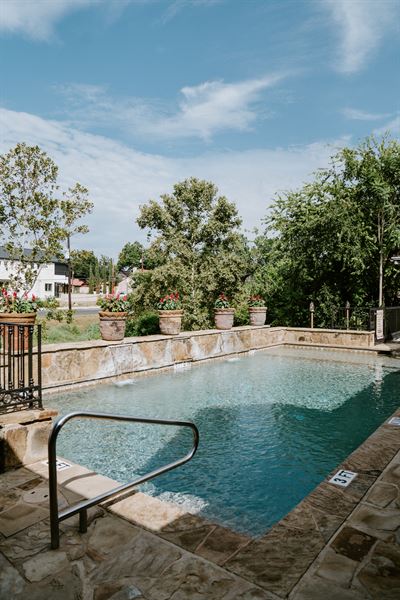 The Winchester Lodge