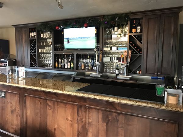 Eagle Hills Golf Course