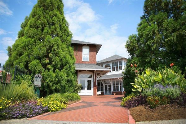 The Arts Council & Smithgall Arts Center