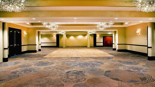 Sheraton Portsmouth Harborside Hotel