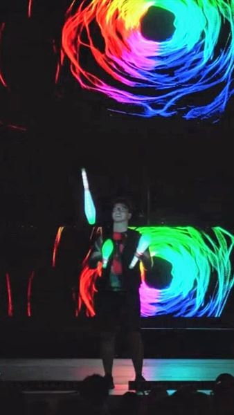 Circus Juggler, Magician, LED & Street & Fire Performer, Flow Artist