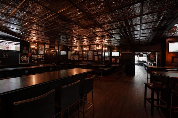 The Pint Public House Downtown