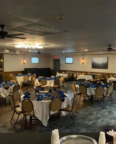 Magruders Pub and Banquets