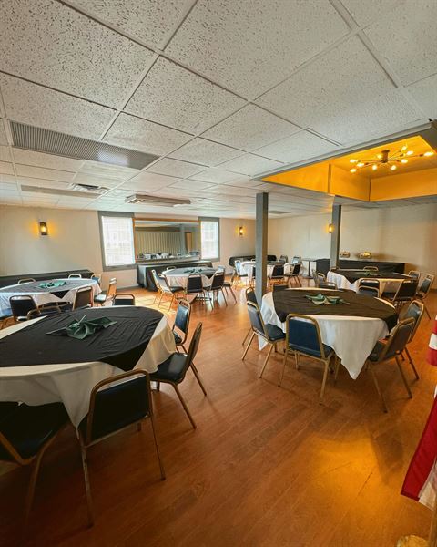 Magruders Pub and Banquets