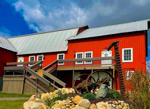 Heritage Oak Wedding  Barn