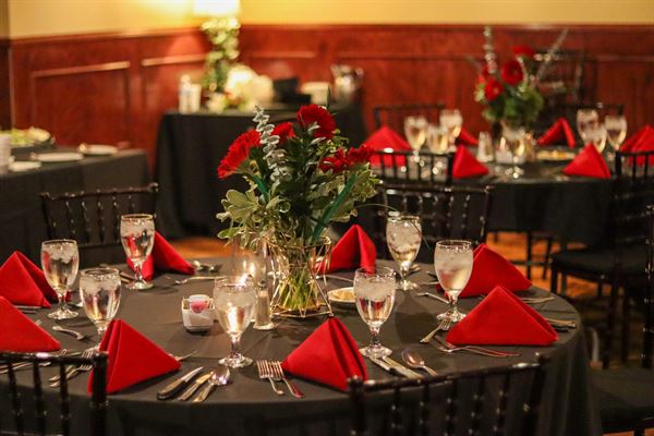 Katz 21 Steak & Spirits