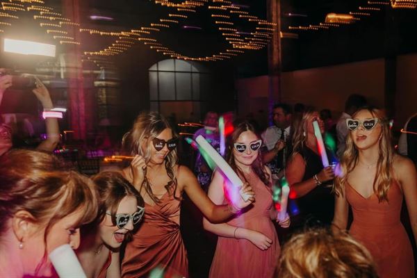 Spin-A-Round Sound DJ Service