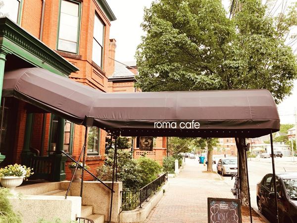 Roma Café