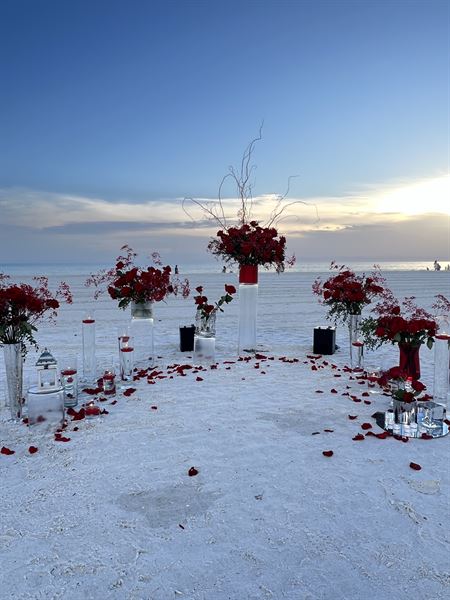 Island Decor and Rental