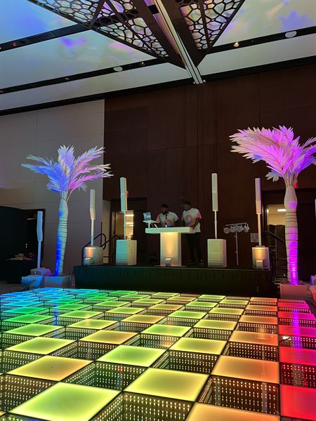 Island Decor and Rental