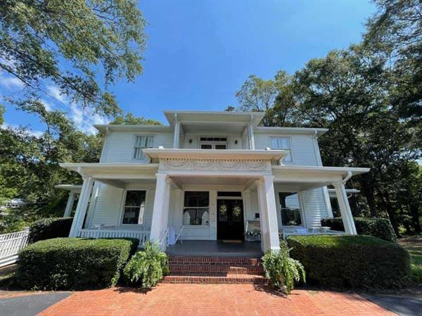 Cultural Arts Center - Robert-Mozley House