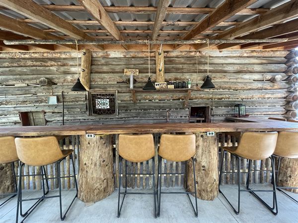 The River House Wedding and Event Venue