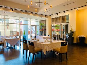 Portside & Private Dining Room