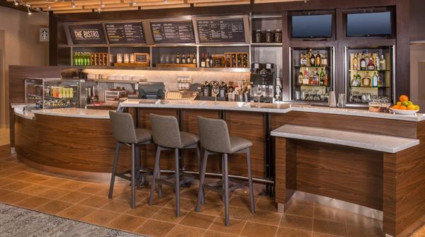 Courtyard Hershey Chocolate Ave.