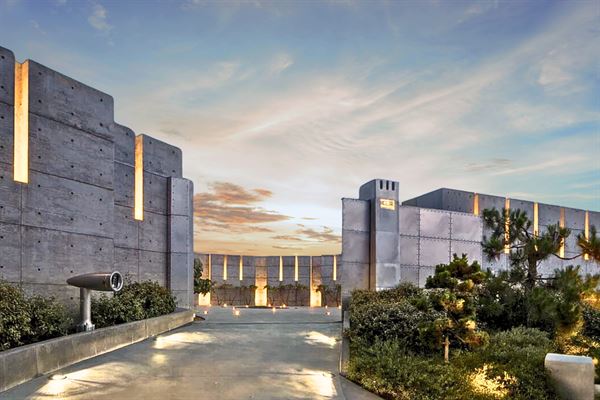 The Bondstone Beverly Hills