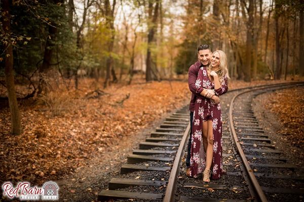 Red Barn Wedding Studio
