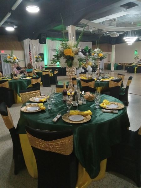 Yvonne Rella - Event Space and Flowers