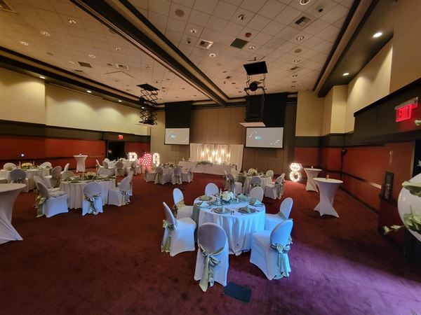 Cherokee Casino & Hotel Roland