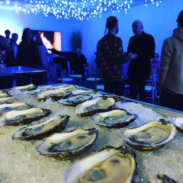 Diana's Oyster Bar & Grill