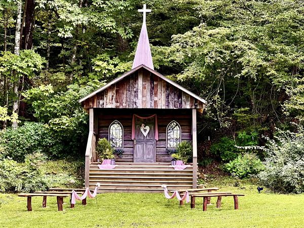Historic Seaton Springs Farm