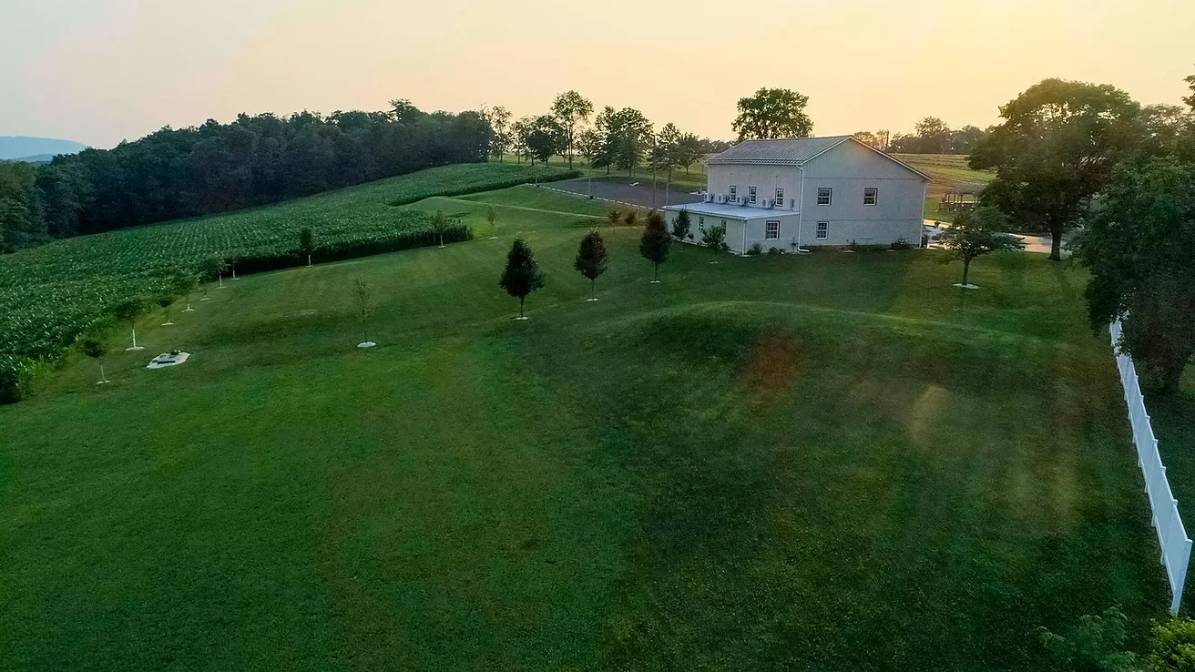 Mountain View Barn Weddings