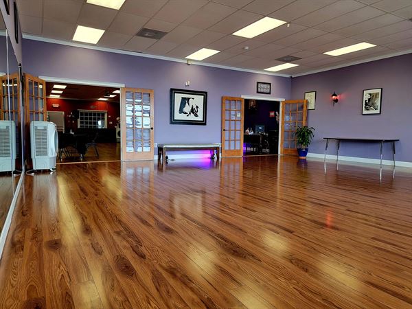 Esmeralda Dance Studio