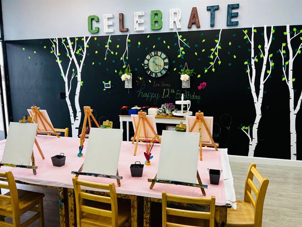 Green Forest Art Studio