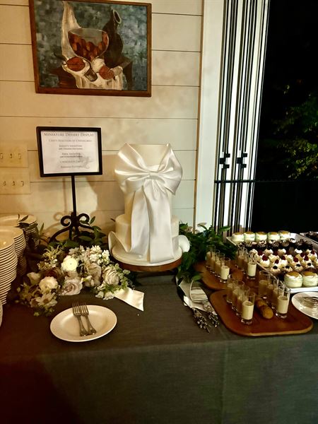 Buds & Roses Couture Cakes