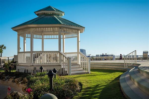 Edgewater Beach Resort