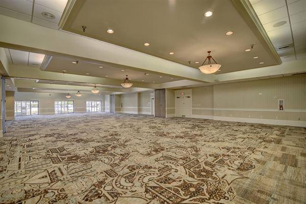 Edgewater Beach Resort