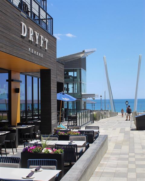 Dryft Revere