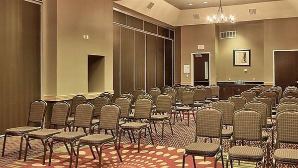 Holiday Inn Hotel & Suites Albuquerque Airport