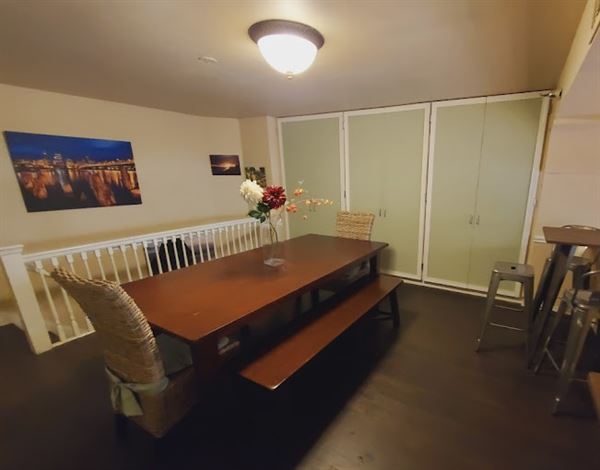 Portland Wine Bar & Winery Tasting Room