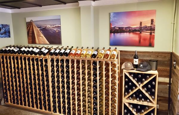 Portland Wine Bar & Winery Tasting Room