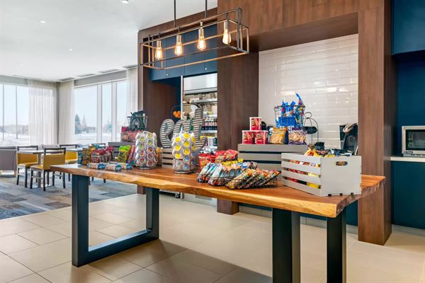 Cambria Hotel Mall of America Minneapolis Airport