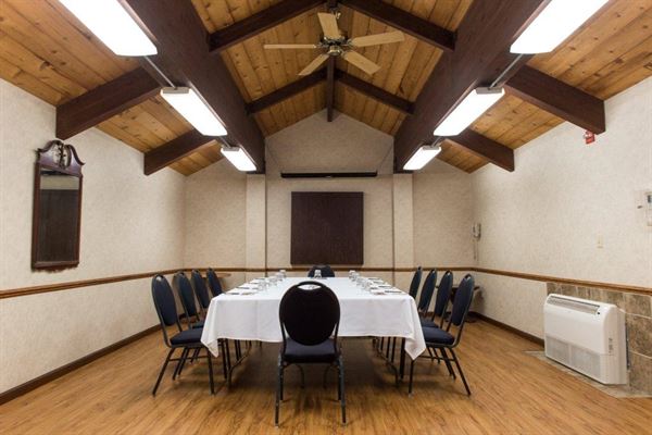 Starved Rock Lodge & Conference Center