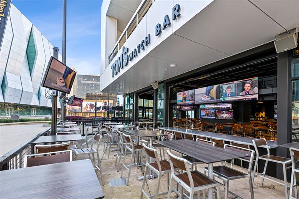 Tom's Watch Bar Sacramento