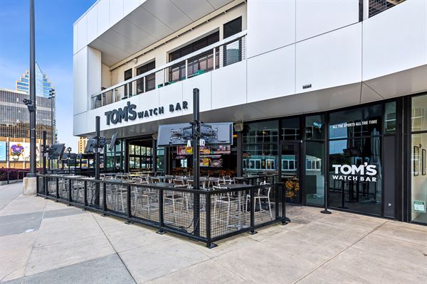 Tom's Watch Bar Sacramento