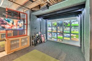Topgolf Swing Suite 2