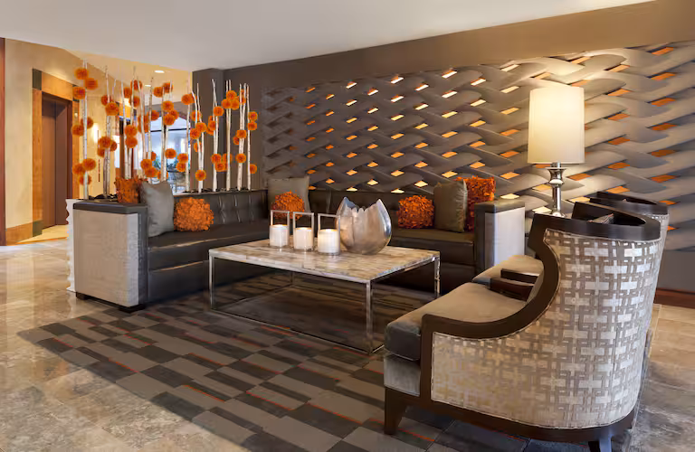 Embassy Suites by Hilton Dallas Near the Galleria