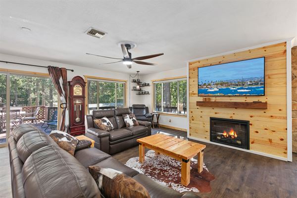 Shangri-La Mount Laguna